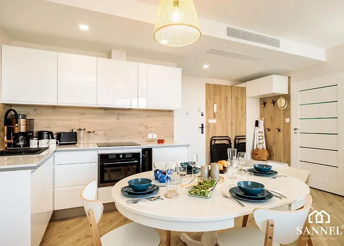 Premium Sea Z Dostepem Do Basenow, Jacuzzi I Saun-pinea Pobierowo-sannel For Rent *